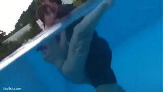 Sunny Leone Swimming Pool Sex