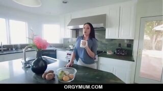 Youporn Mom