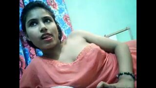 Indian Girl Boobs Showing