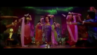 Kanika Kapoor Sexy Video