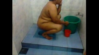 Moti Aunty Bath